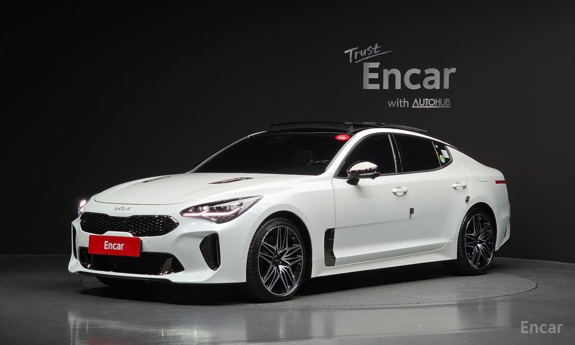  Kia Stinger