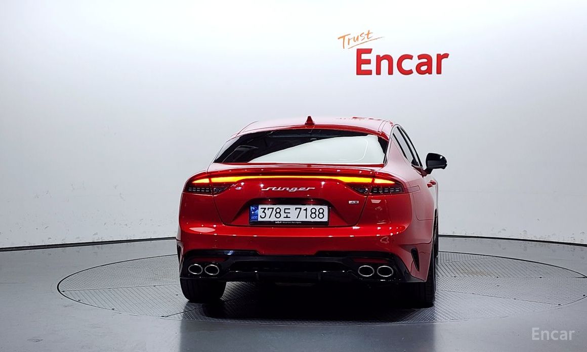  Kia Stinger