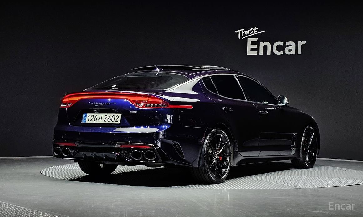  Kia Stinger