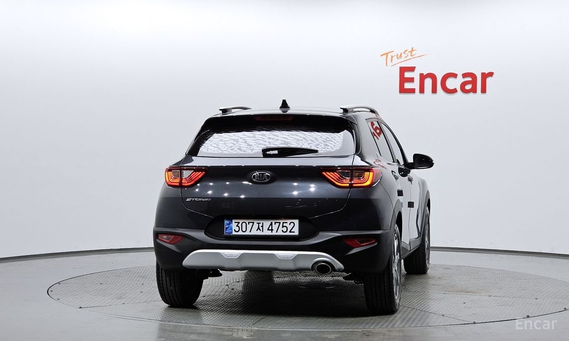  Kia Stonic