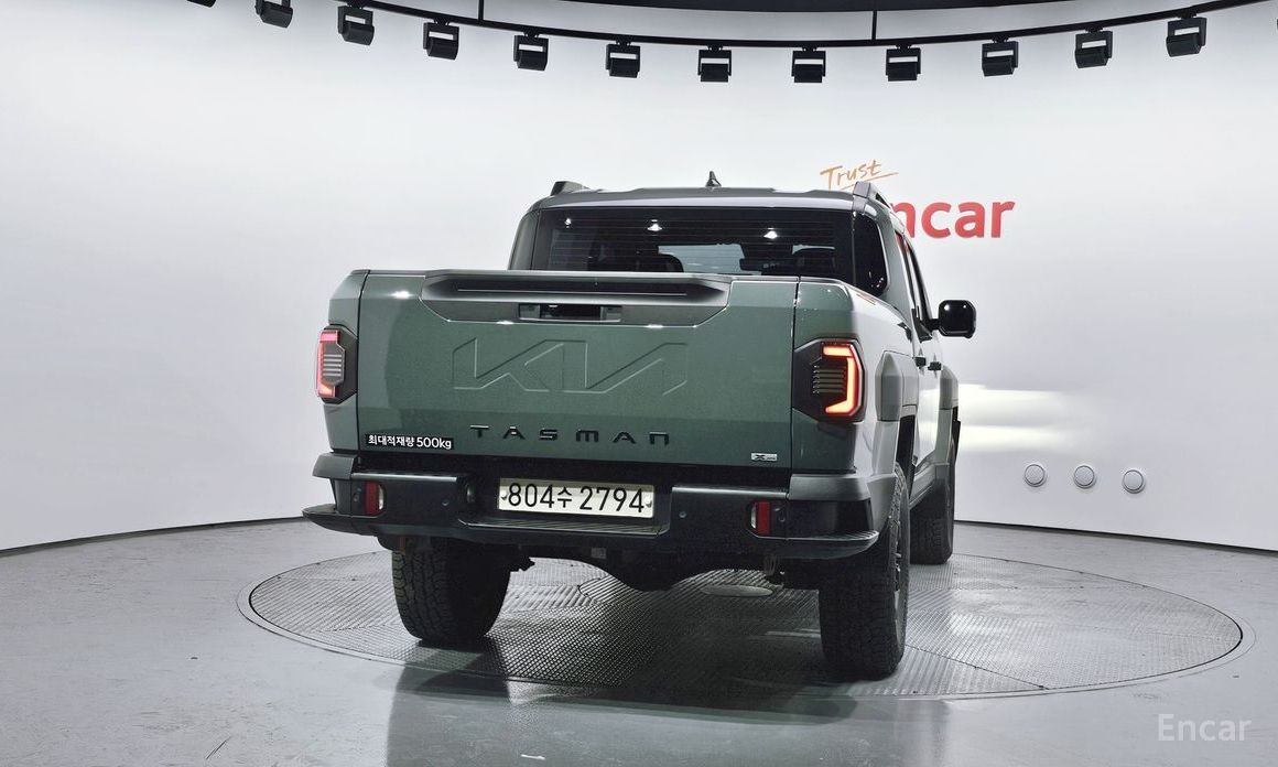  Kia Tasman