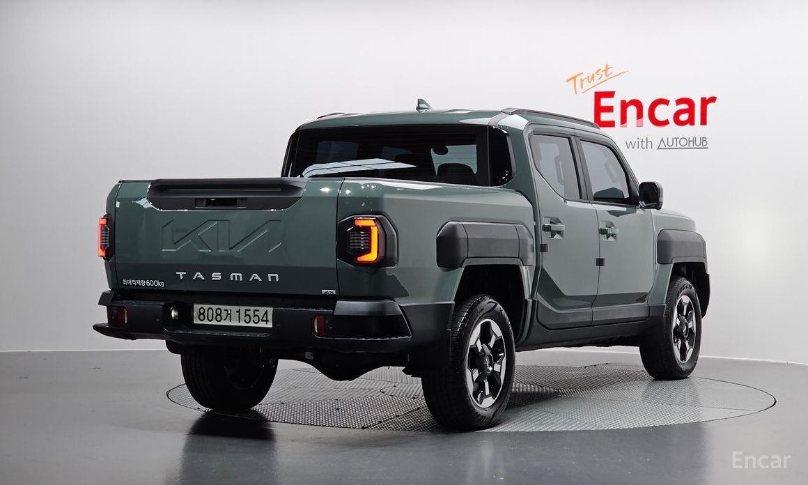  Kia Tasman
