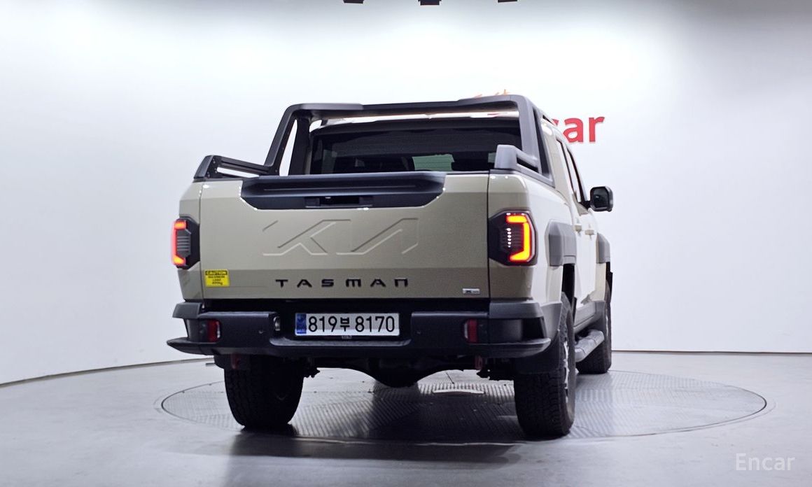  Kia Tasman