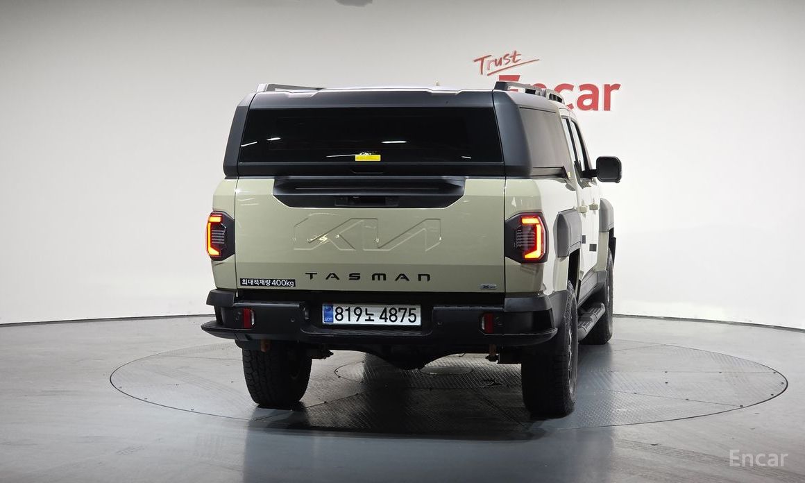  Kia Tasman