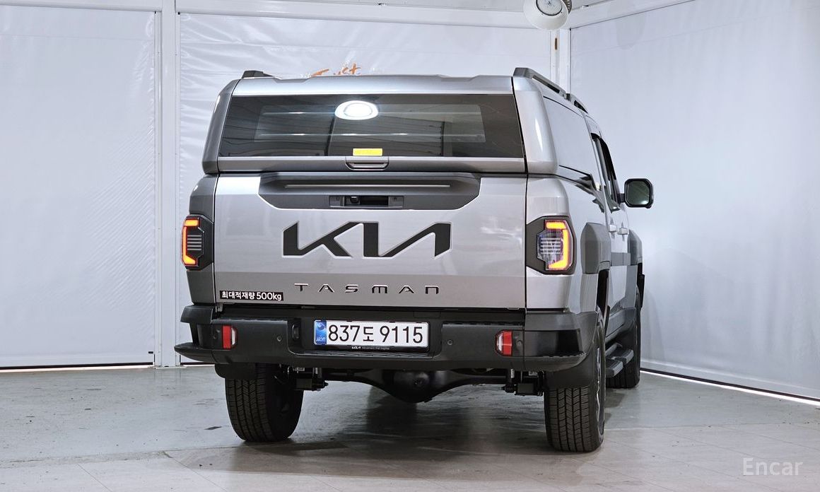  Kia Tasman