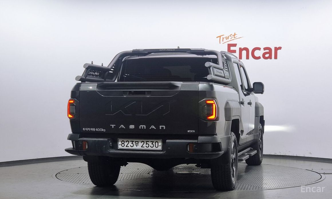  Kia Tasman