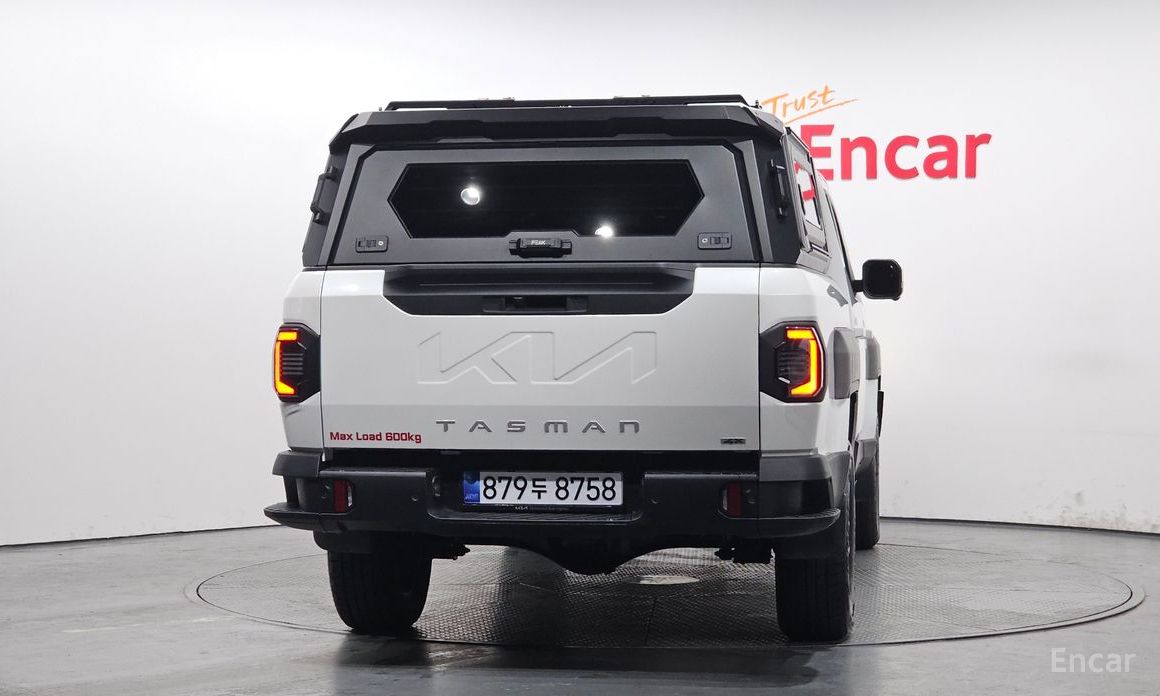  Kia Tasman