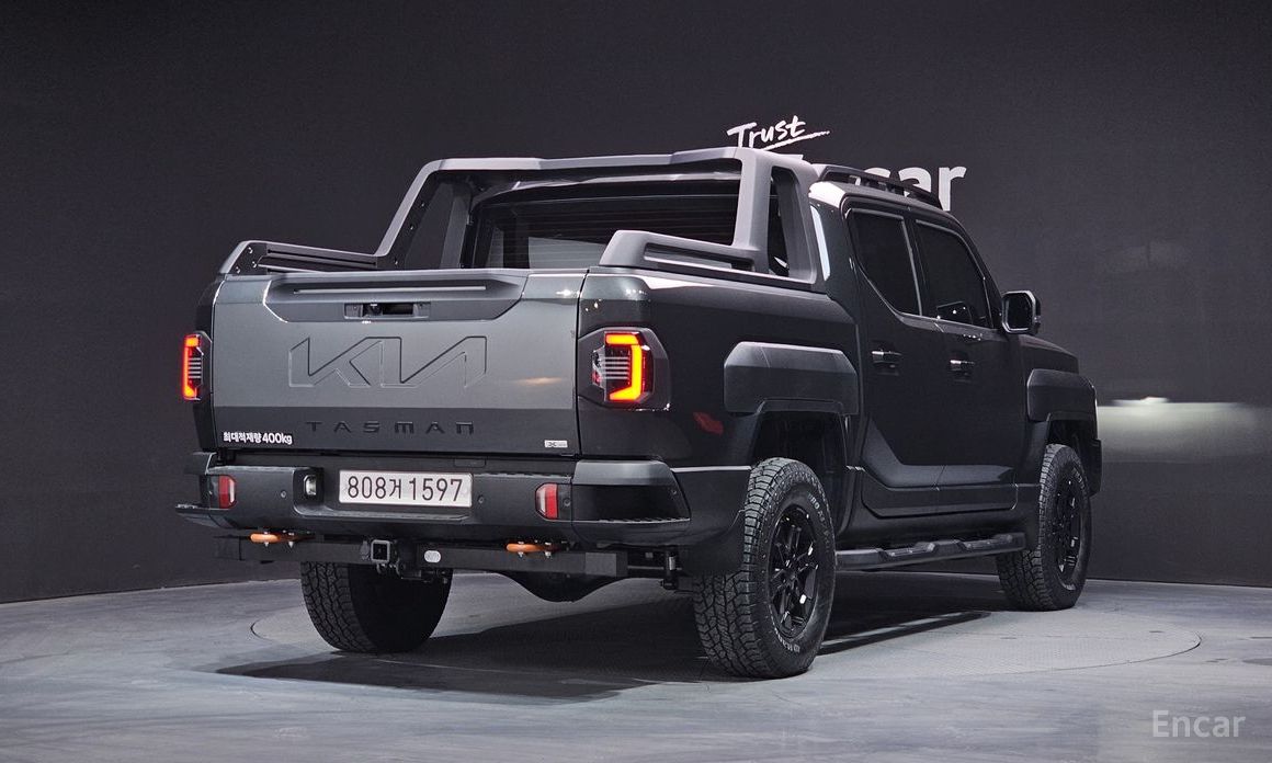  Kia Tasman