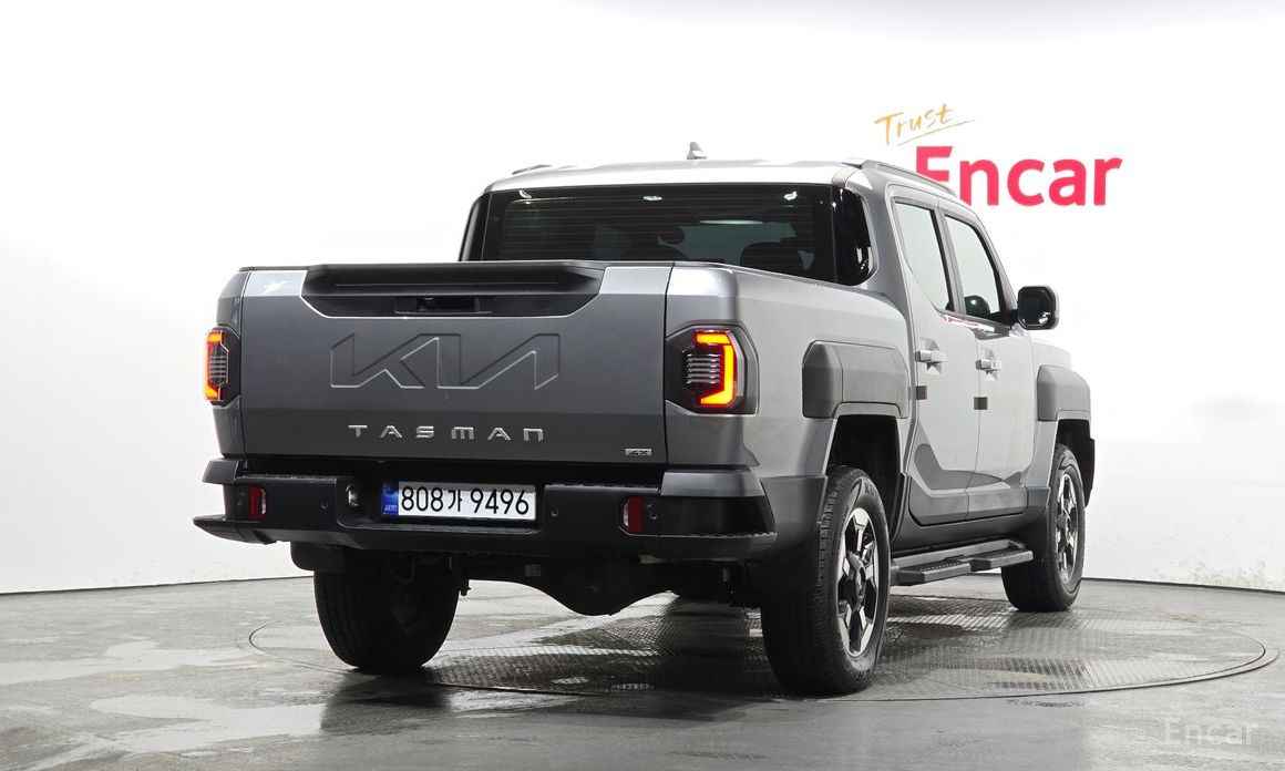  Kia Tasman