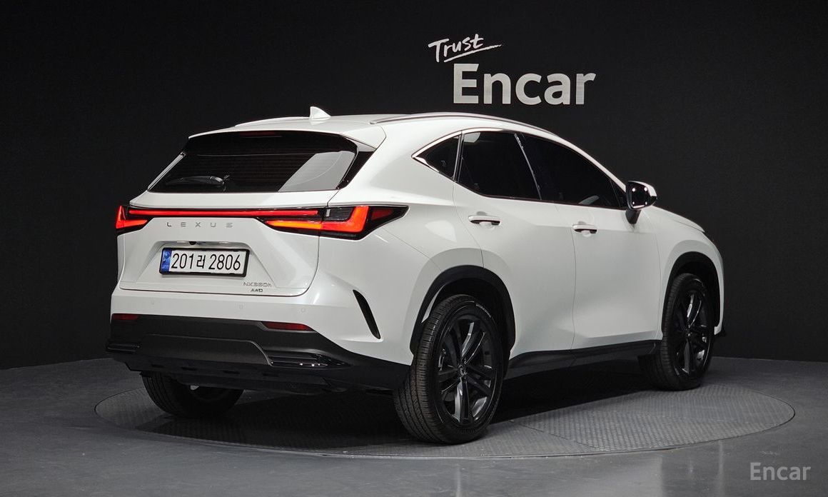  Lexus NX