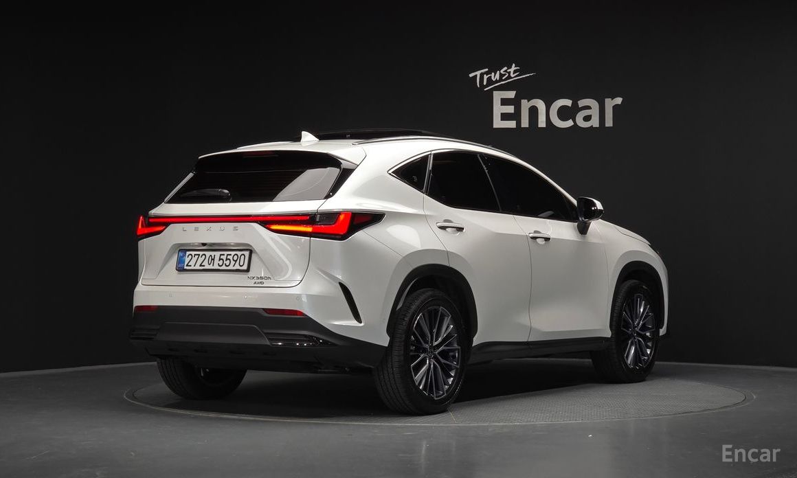  Lexus NX
