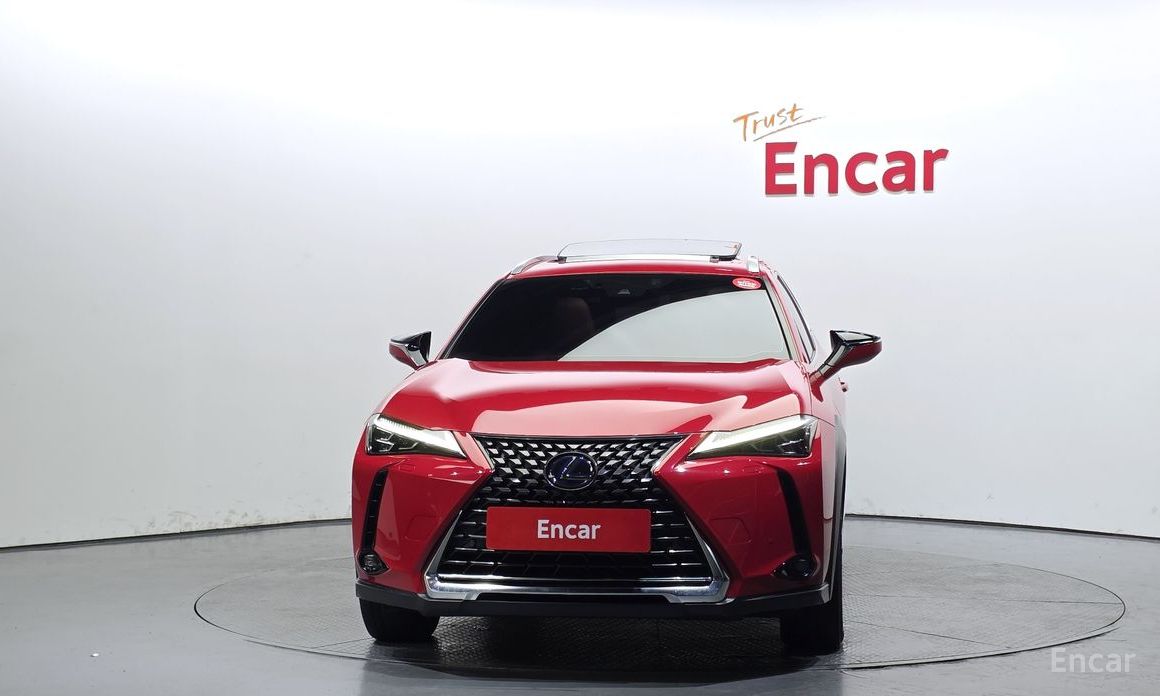  Lexus UX