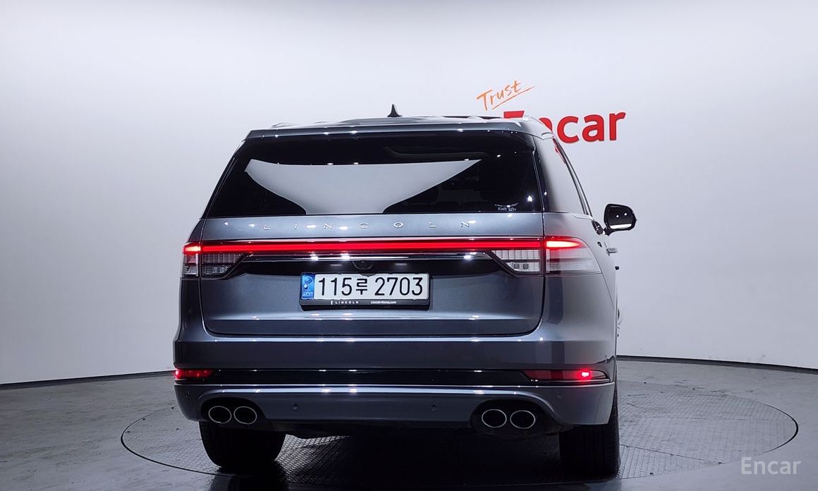  Lincoln Aviator