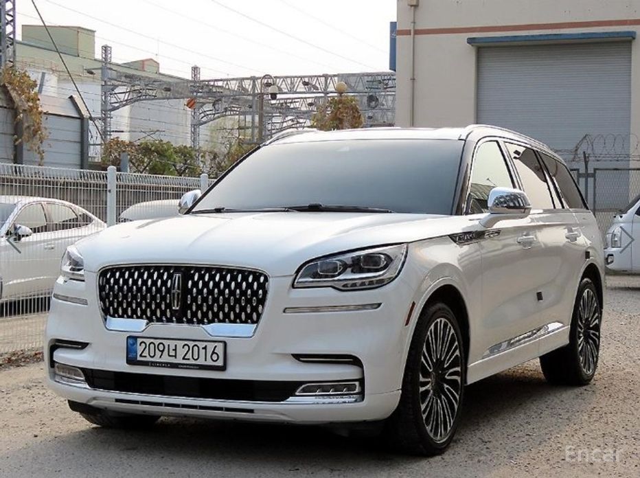  Lincoln Aviator
