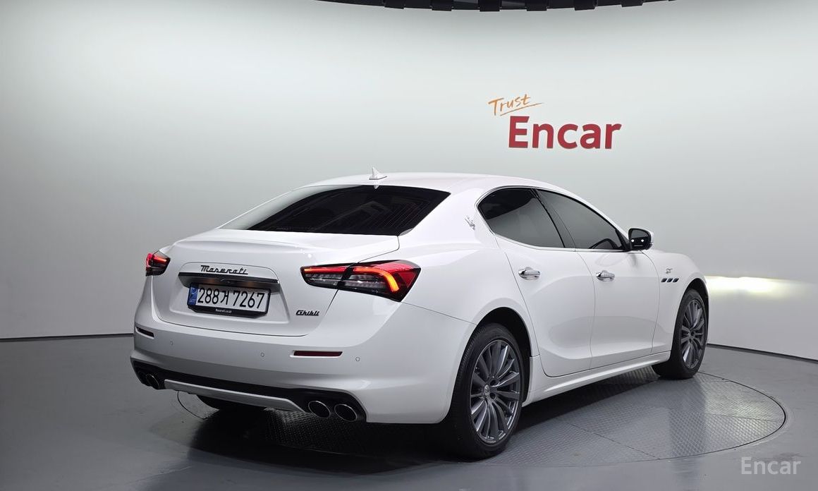  Maserati Ghibli