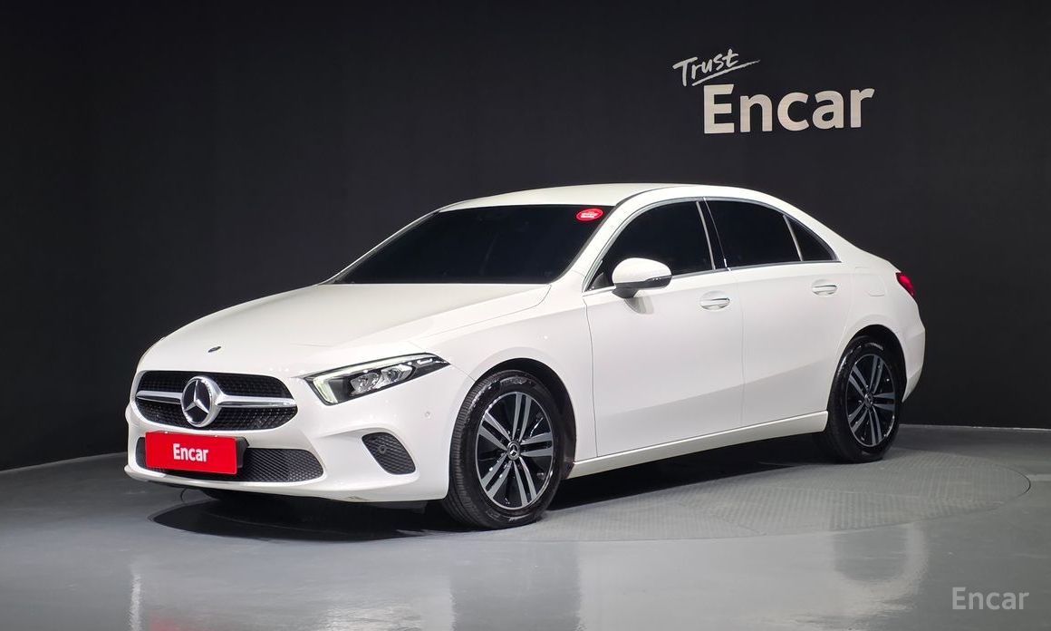  Mercedes-Benz A-Class