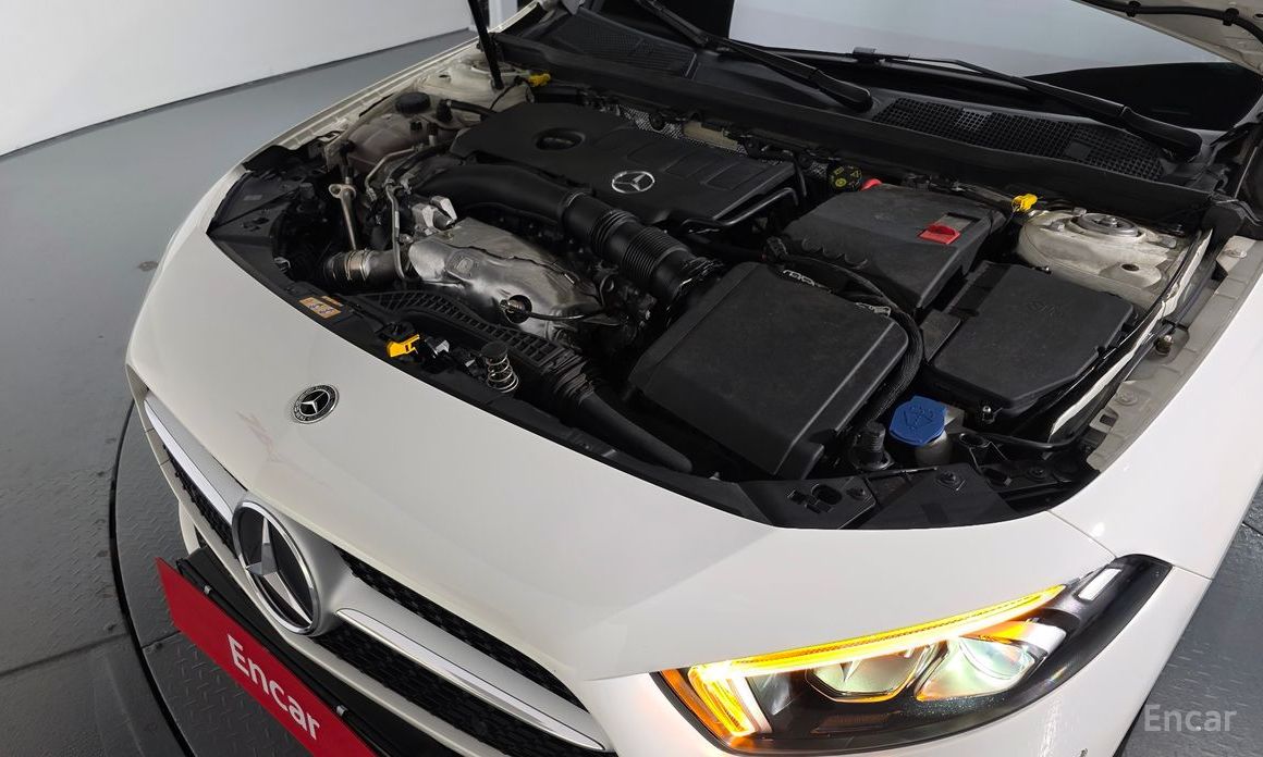  Mercedes-Benz A-Class