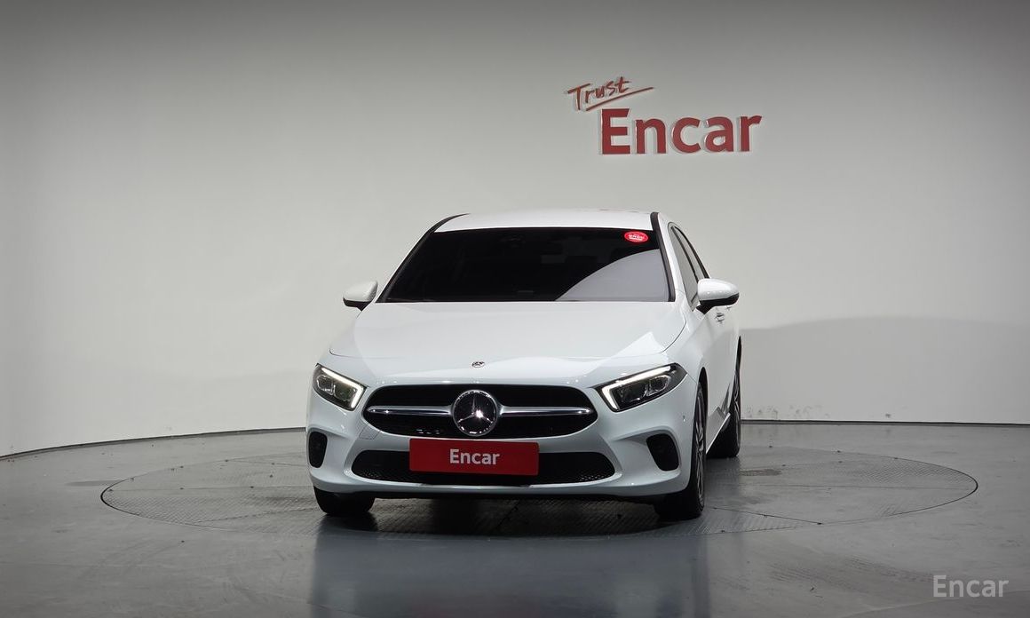  Mercedes-Benz A-Class