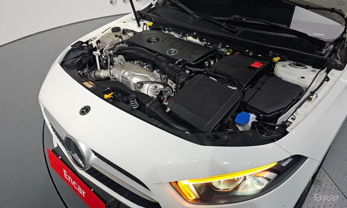  Mercedes-Benz A-Class