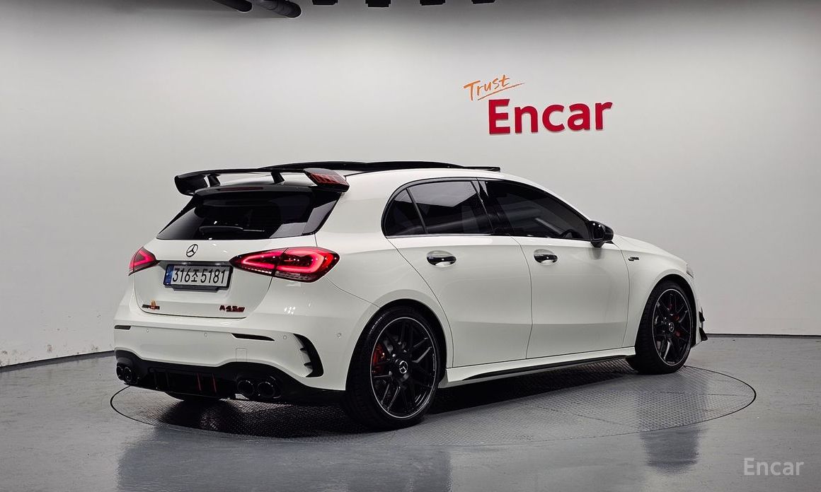  Mercedes-Benz A-Class