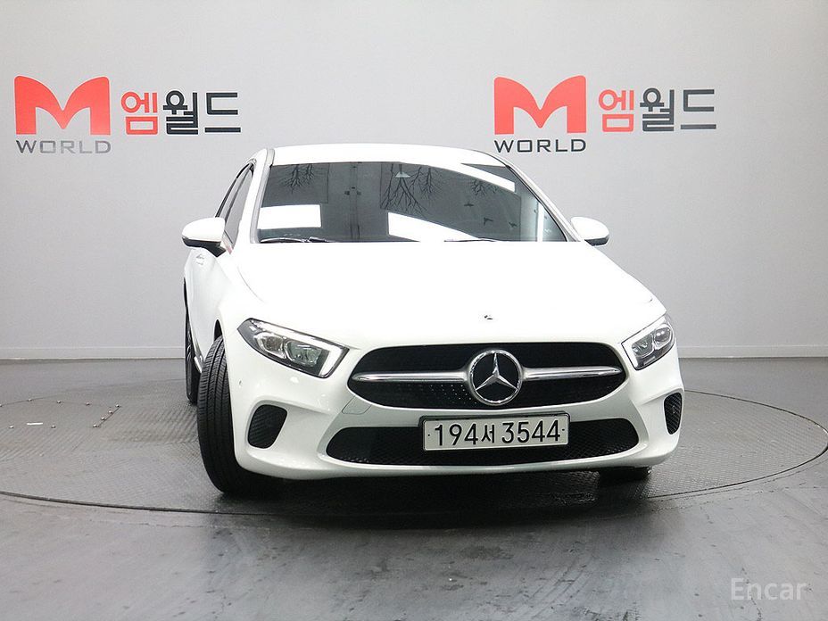  Mercedes-Benz A-Class