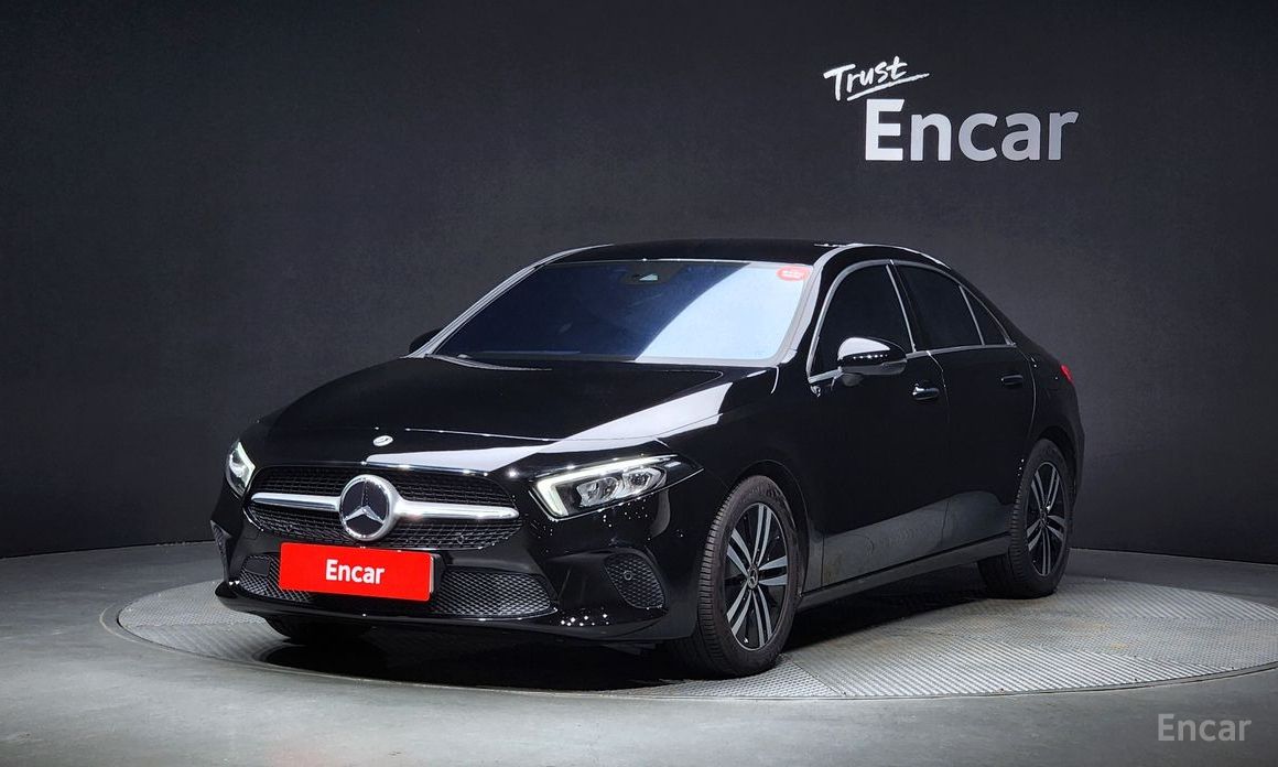  Mercedes-Benz A-Class
