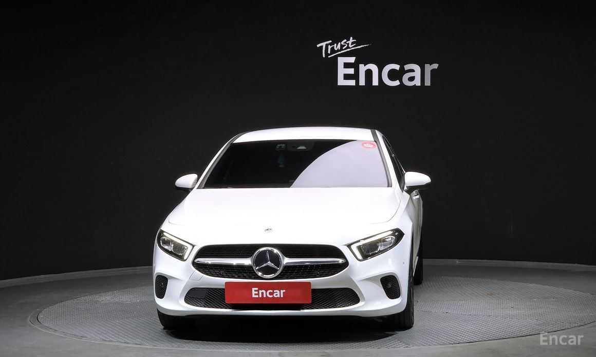  Mercedes-Benz A-Class