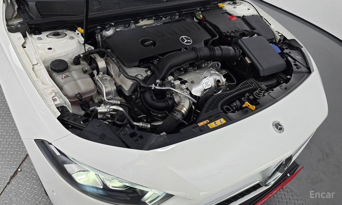  Mercedes-Benz A-Class