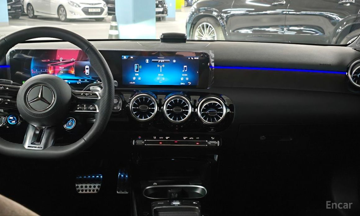  Mercedes-Benz A-Class