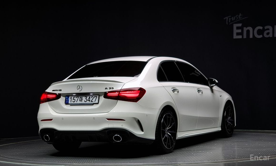  Mercedes-Benz A-Class