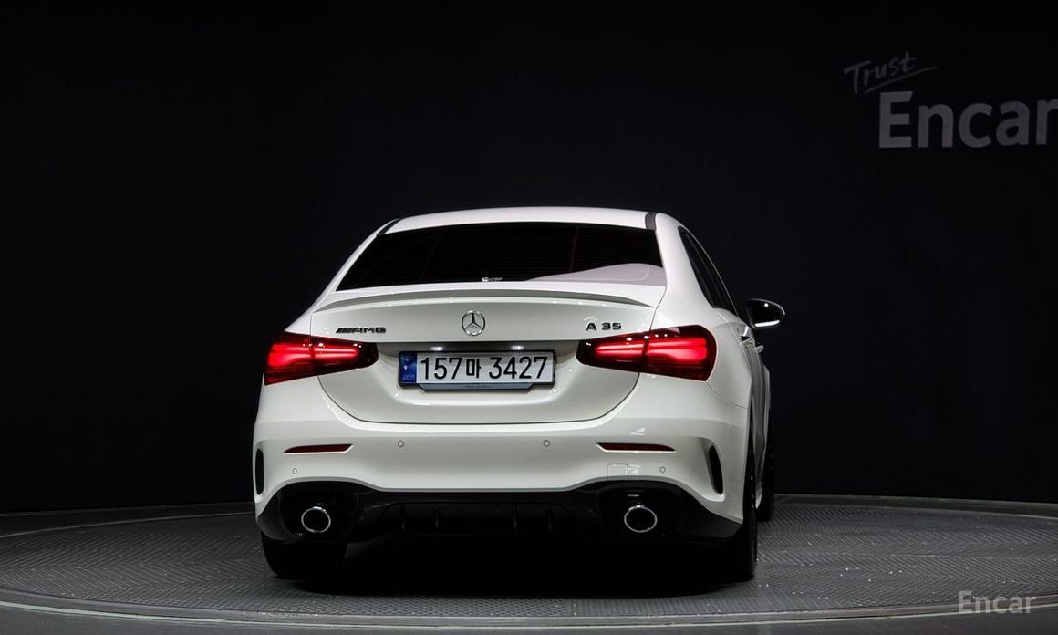  Mercedes-Benz A-Class