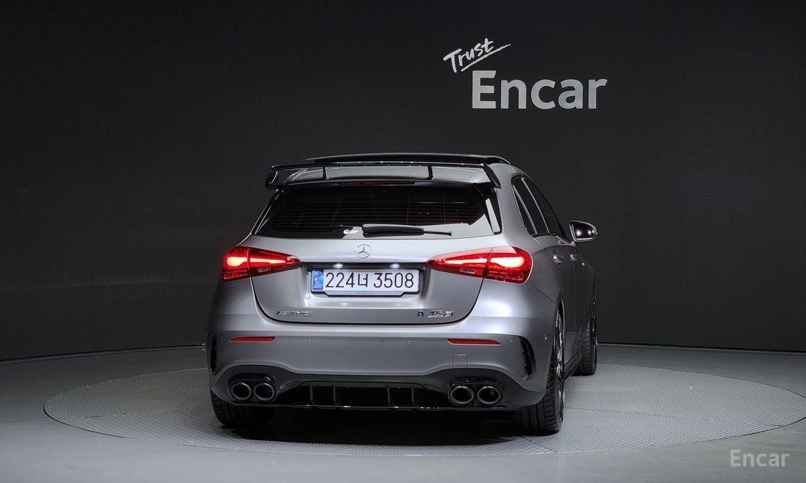  Mercedes-Benz A-Class