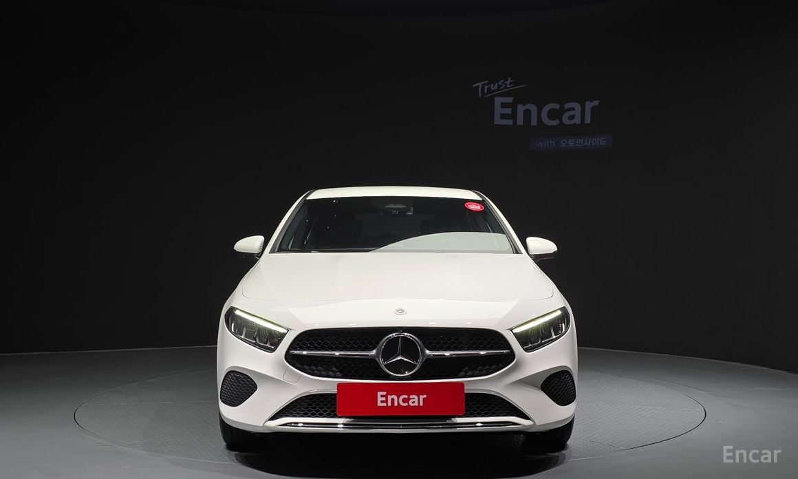 Mercedes-Benz A-Class