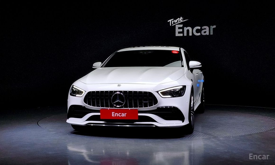  Mercedes-Benz AMG GT