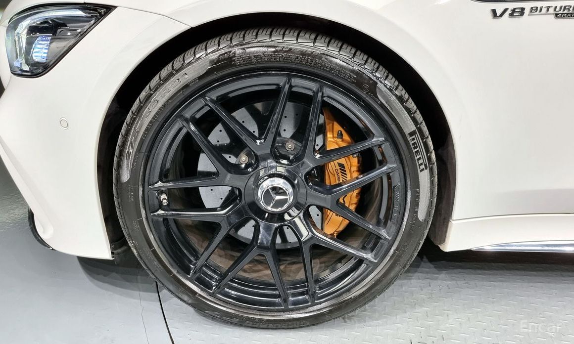  Mercedes-Benz AMG GT