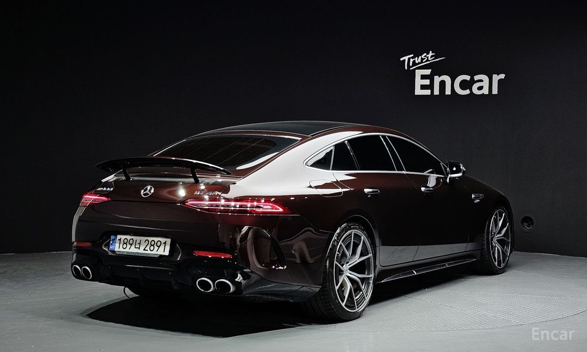  Mercedes-Benz AMG GT