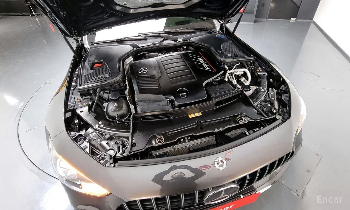  Mercedes-Benz AMG GT