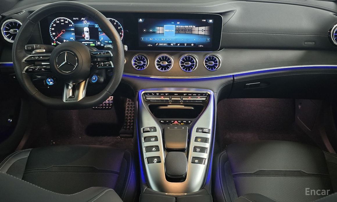  Mercedes-Benz AMG GT