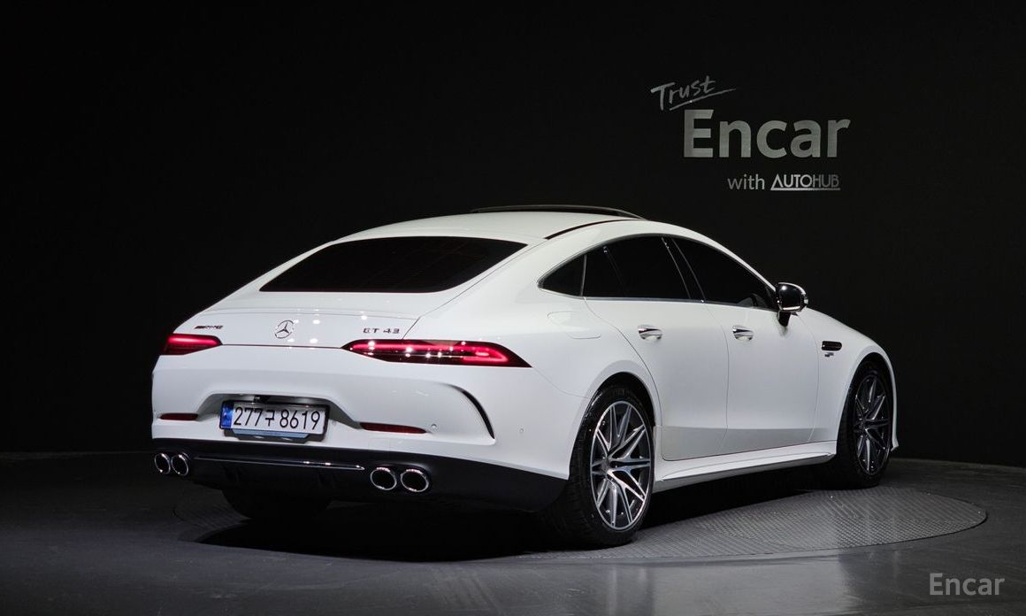  Mercedes-Benz AMG GT