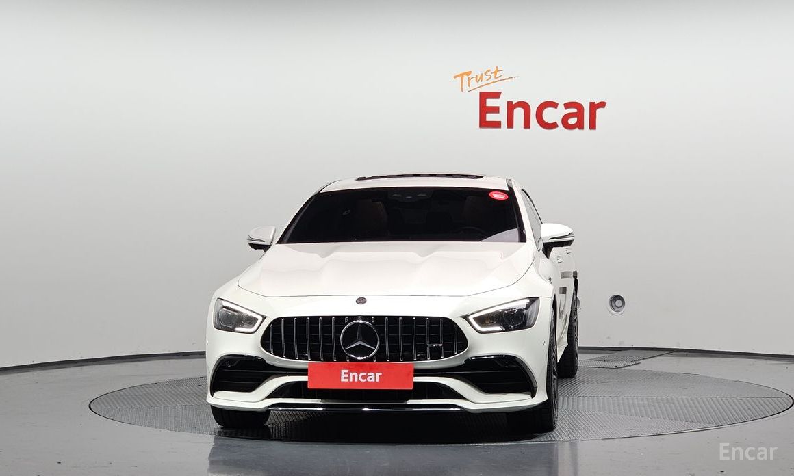  Mercedes-Benz AMG GT