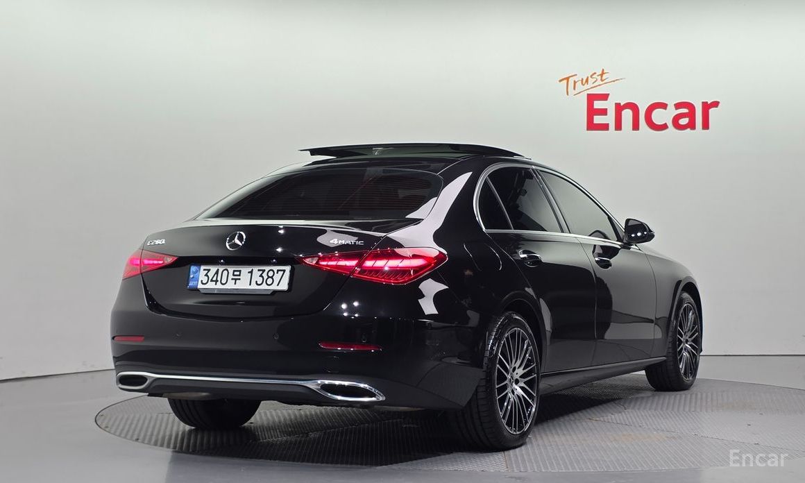  Mercedes-Benz C-Class