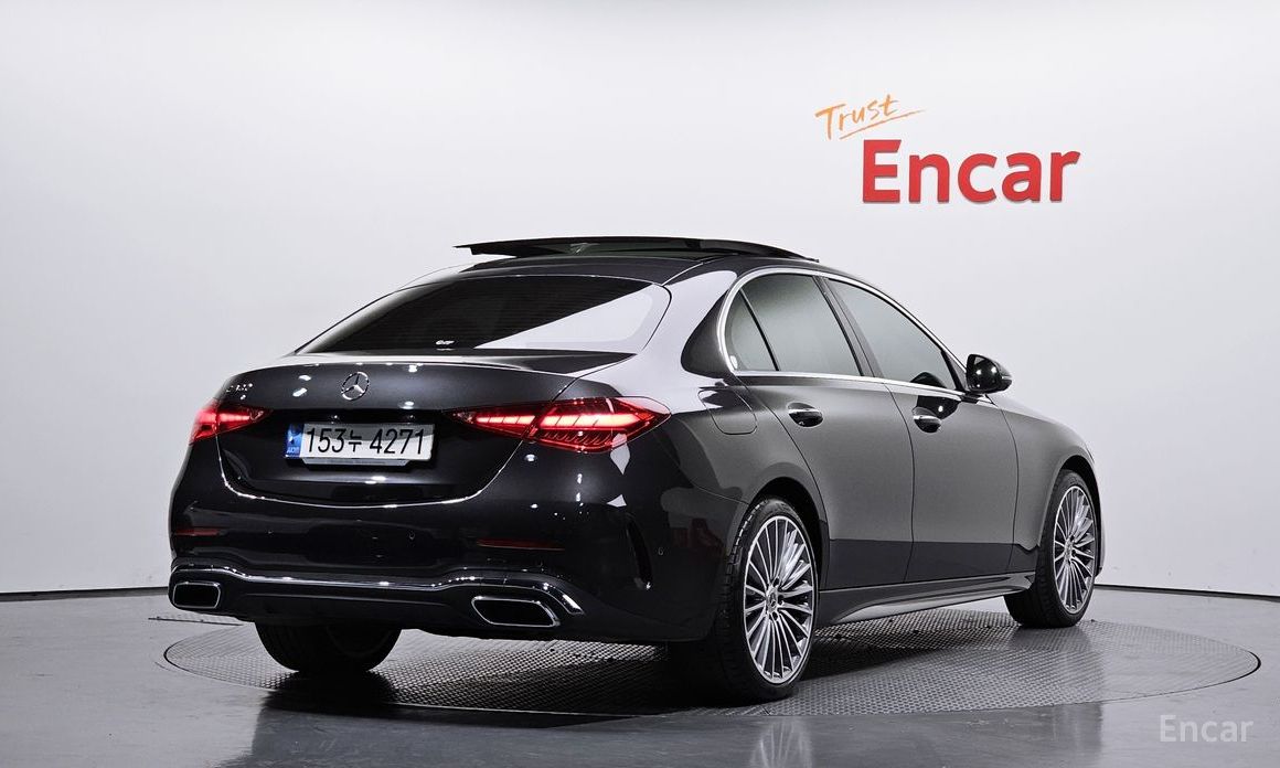  Mercedes-Benz C-Class