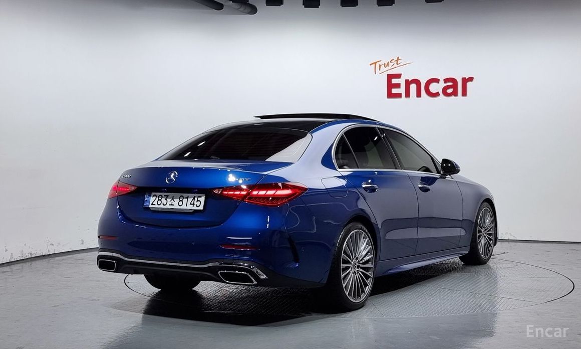  Mercedes-Benz C-Class