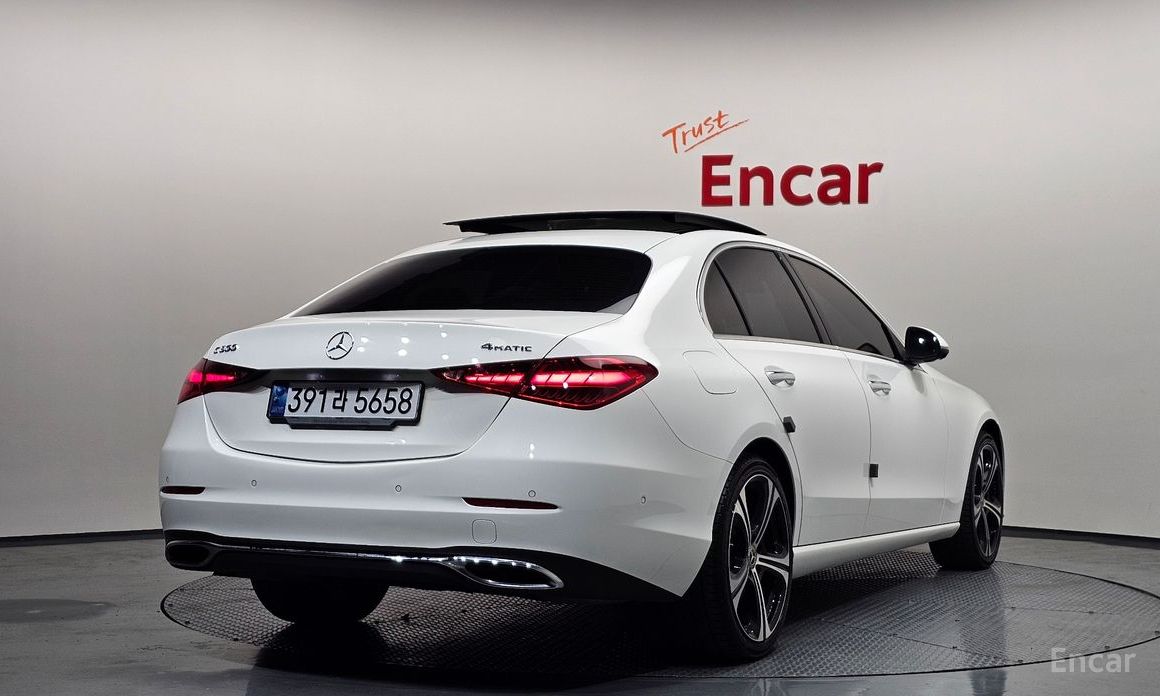  Mercedes-Benz C-Class