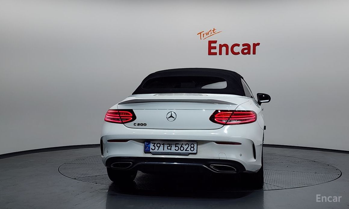  Mercedes-Benz C-Class