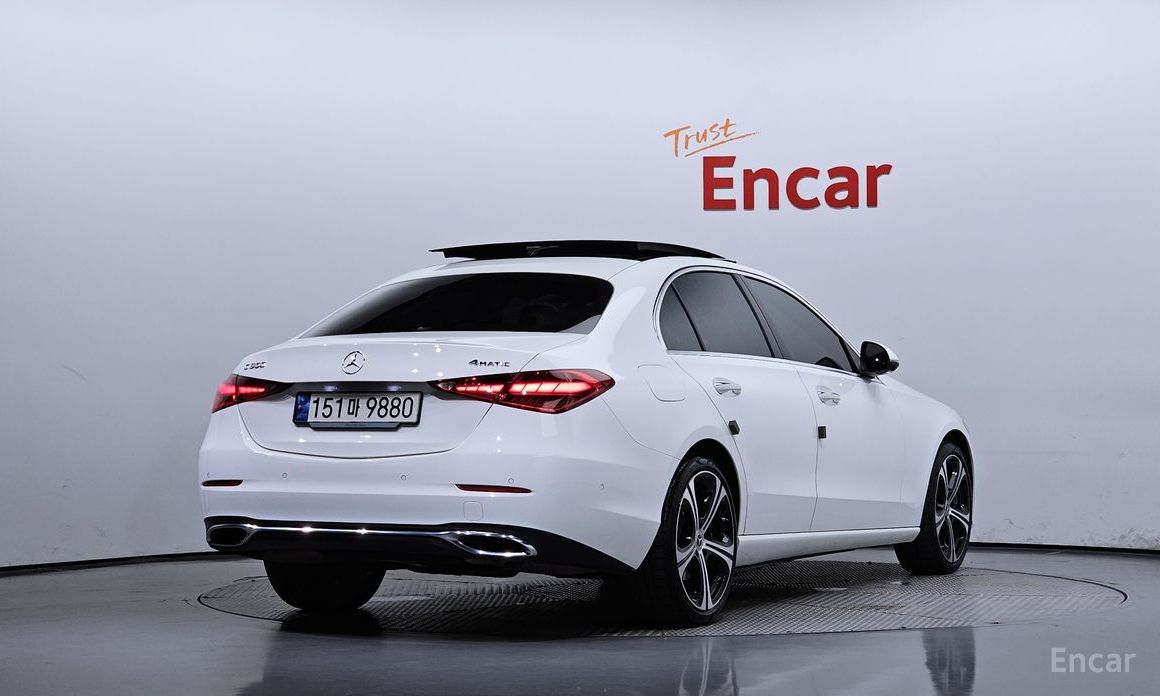  Mercedes-Benz C-Class