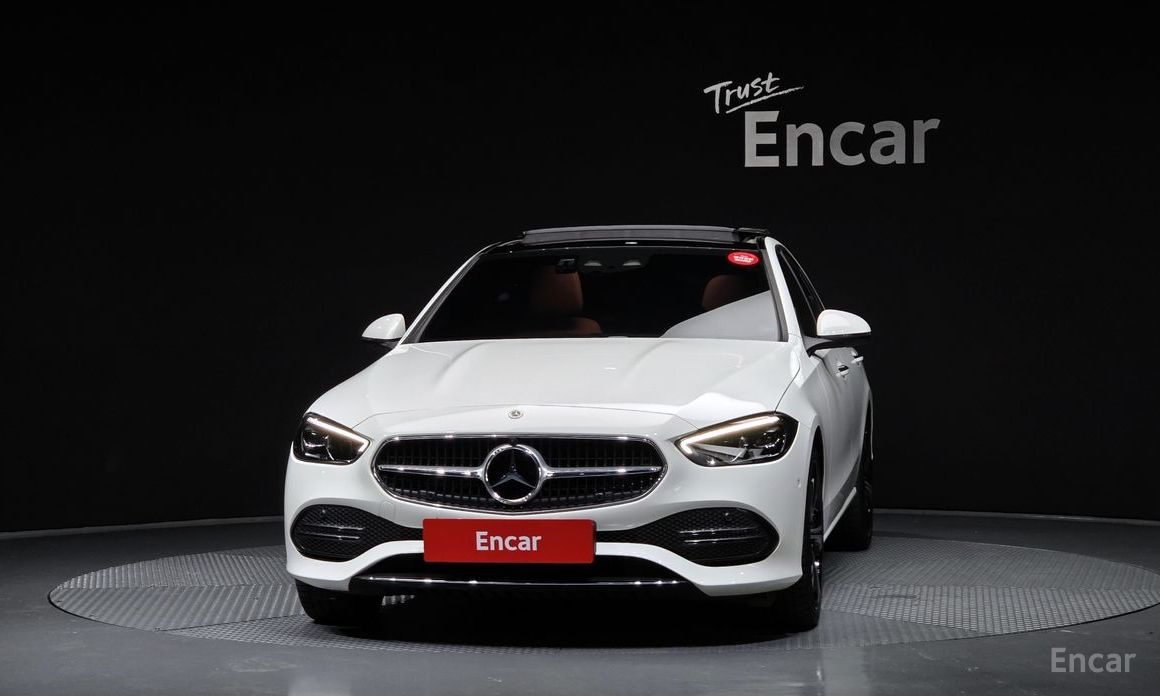  Mercedes-Benz C-Class