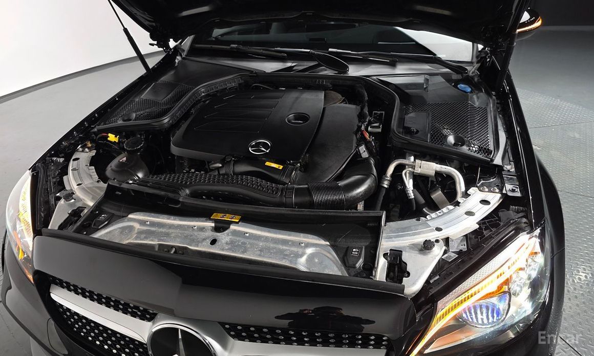  Mercedes-Benz C-Class