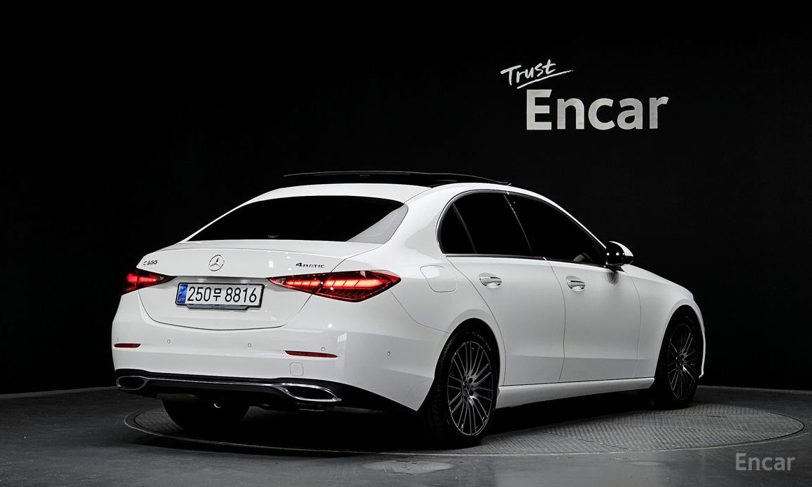  Mercedes-Benz C-Class