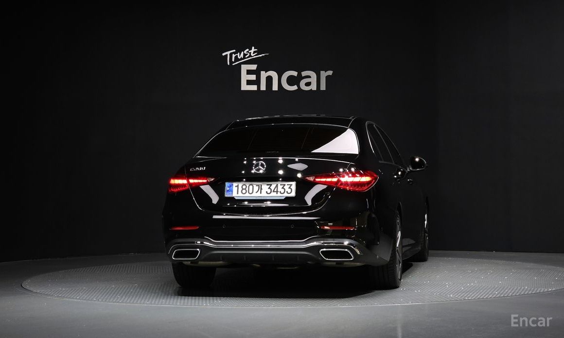  Mercedes-Benz C-Class